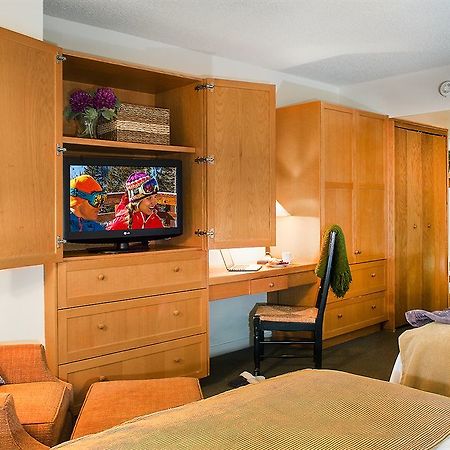 The Inn Sandy Bagian luar foto