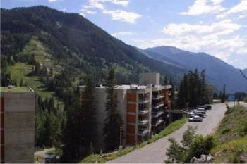 The Inn Sandy Bagian luar foto