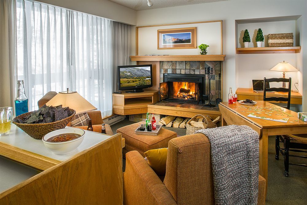 The Inn Sandy Bagian luar foto